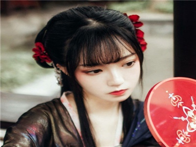 日本厨房老妇与子,母子情深，逆境中绽放光芒-2